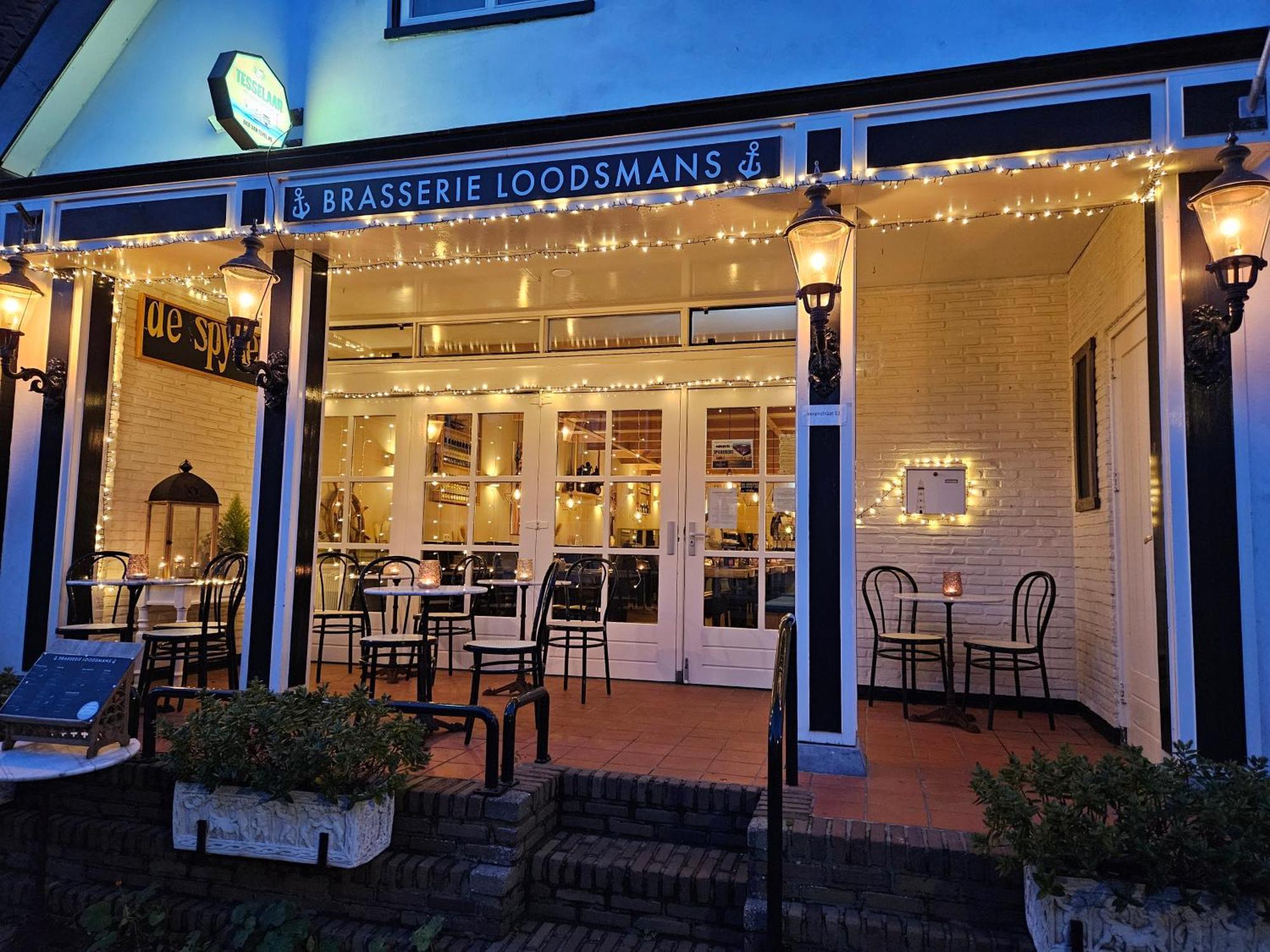 Hotel-Restaurant Loodsmans Welvaren Bv Den Hoorn  Zewnętrze zdjęcie